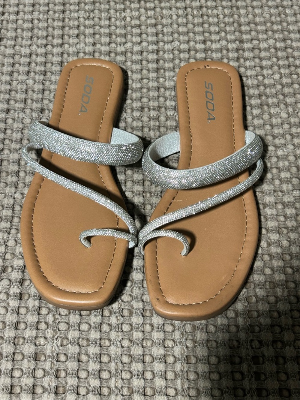 Soda Silver Glitter Strappy Toe-Loop Sandals